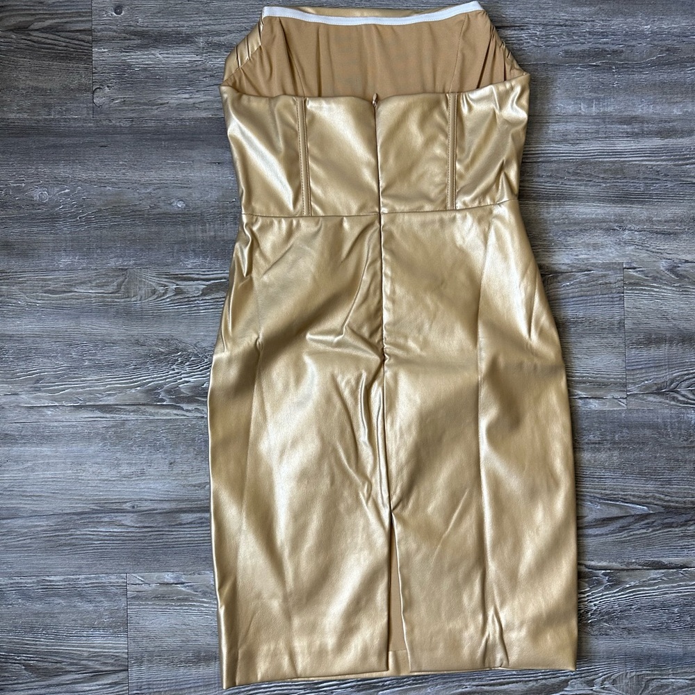 Sold Gold faux leather dress - Picture 11 of 16